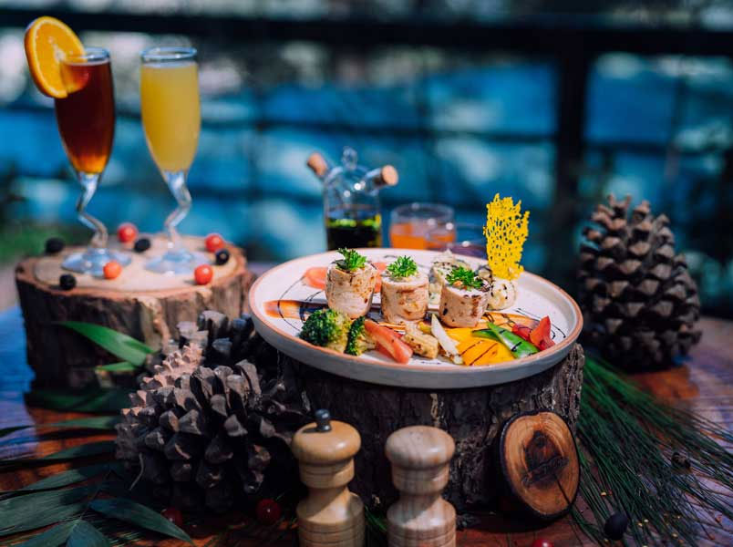 Starters, Small Plates & Signature Mocktails